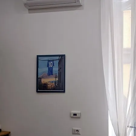 Chiaja Corner